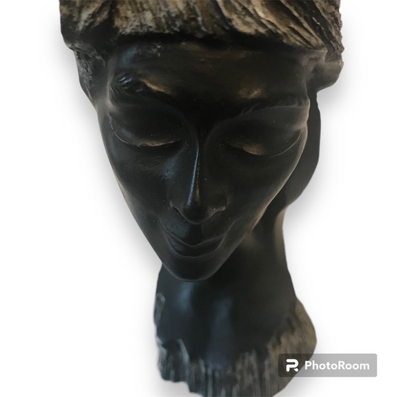 *Vintage* Designs by Frank Schirman “Serenity” Statue - Hawaii - Picture 8 of 10